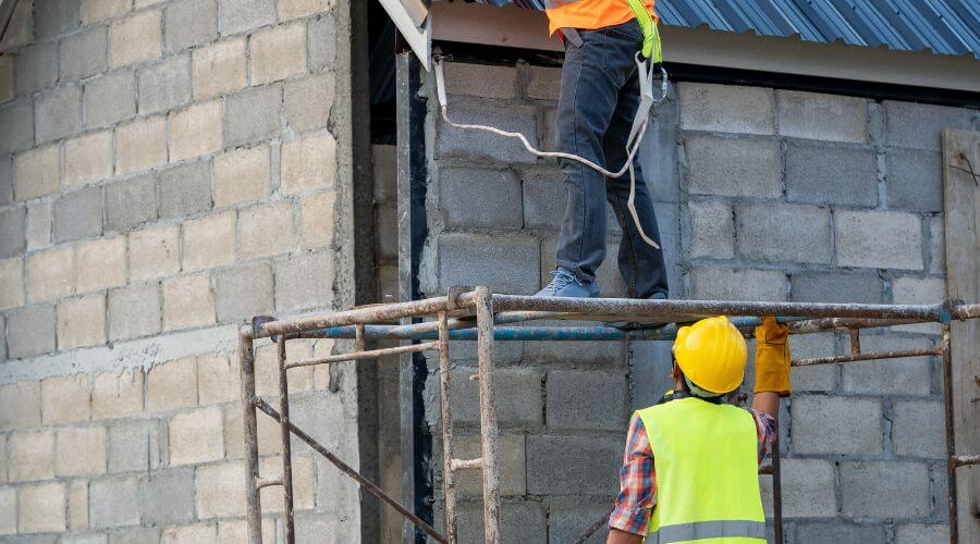 Professional residential roofers in Spillville, IA
